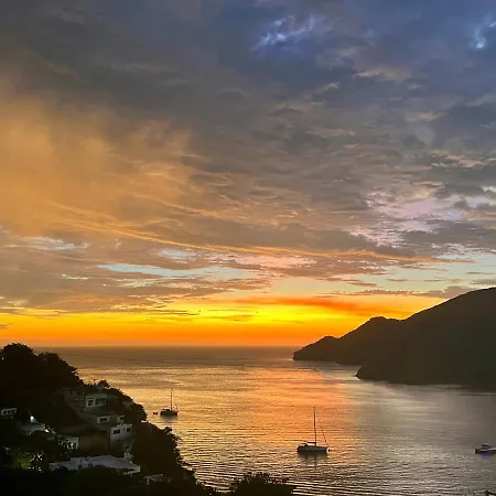 Taganga Beautiful Studio Apartments